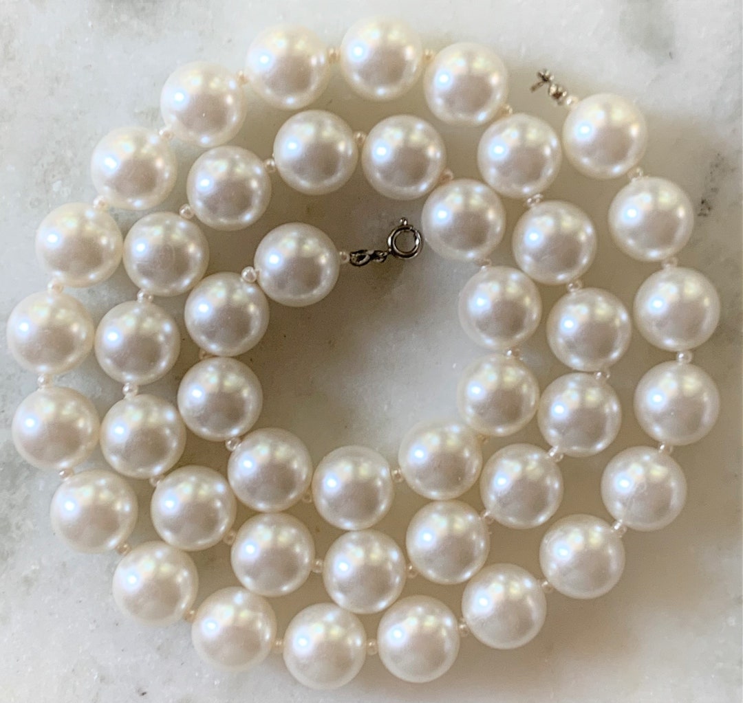 30 Chunky Imitation Pearl Necklace Separated by Mini Pearls With Silver ...