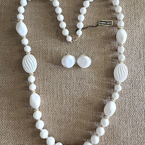 Vintage 34” Carved White Lucite Necklace & Matching Earrings with Gold Tone Beads