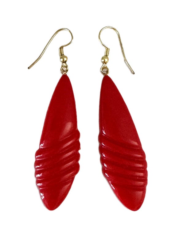 3" Angular Carved True Red Lucite Gold Tone Frenc… - image 5