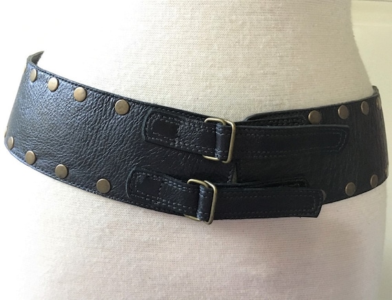 Black Leather Contour Belt – Antique Brass Studded Strap  display picture 1