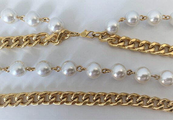 36" Heavy Gold Curb Chain & White Faux Pearl Chai… - image 8