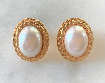 TAT Signed Oval Imitation Pearl Pierced Earrings Hand Set in Roped Gold Tone Frame  -  Made in USA