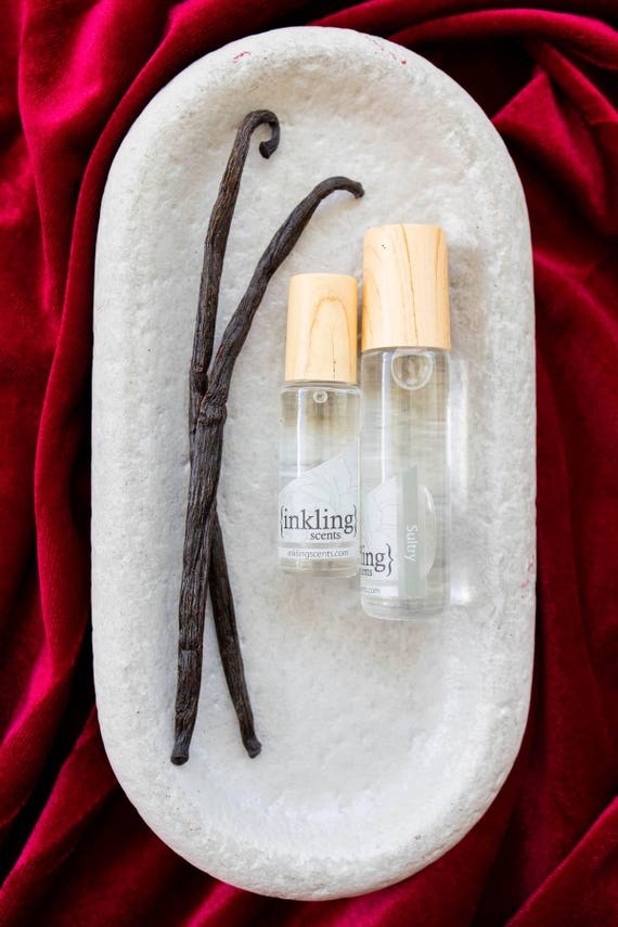 Sultry Perfume Oil Roll-On: Sandalwood, Rose & Vanilla - Alcohol-Free