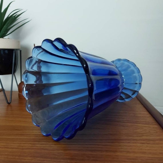 Crystalex Rosice AMADEUS fluted cobalt blue art glass vase