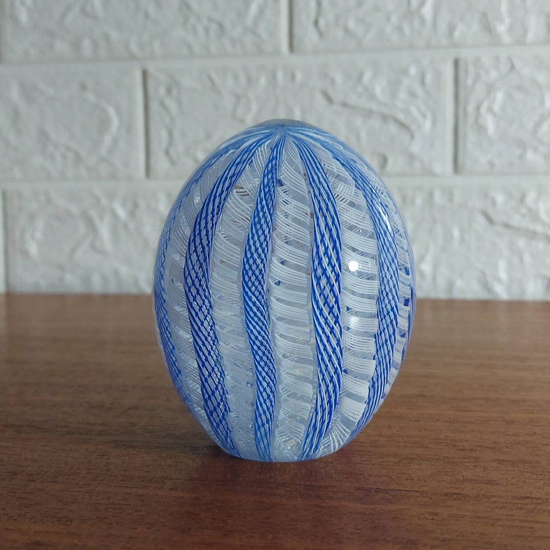 Murano Egg Shaped Glass Paperweight With Blue and White Zanfirico