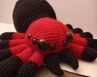 Tarantula Plushie: Acrylic Yarn Spider, Horror Movie Snuggler (15.5")