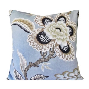 Schumacher Hothouse Flowers in Mineral Pillow Cover: Blue Floral Linen, Celerie Kemble Design - Solid Ivory Linen Backing