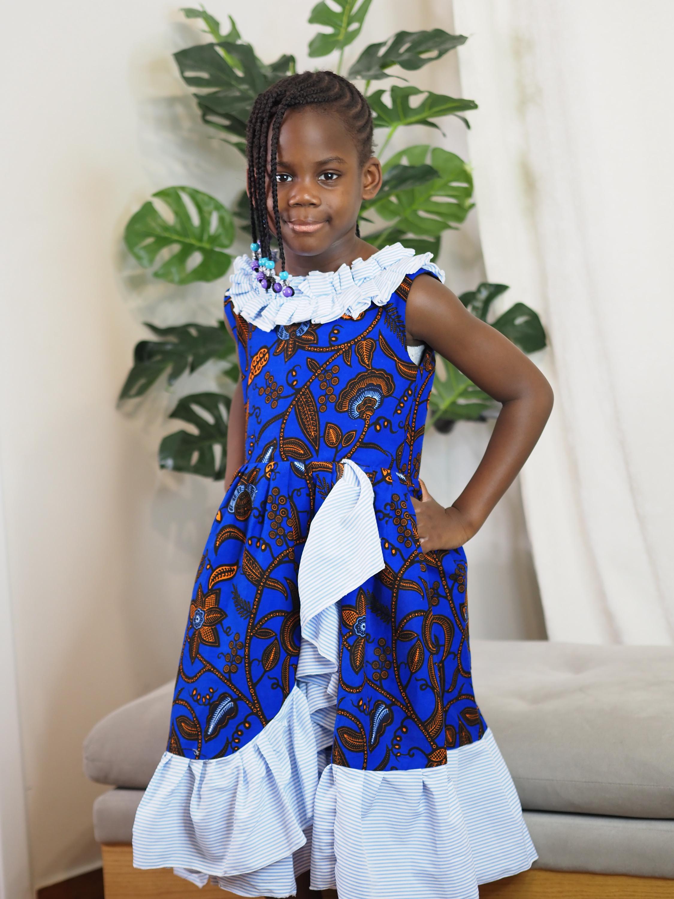 Minetom Enfant Fille Robe Tutu Dentelle Broderie sans Manches Princesse Soirée Cérémonie Mariage Carnaval Robe 3-14 Ans Bleu 120