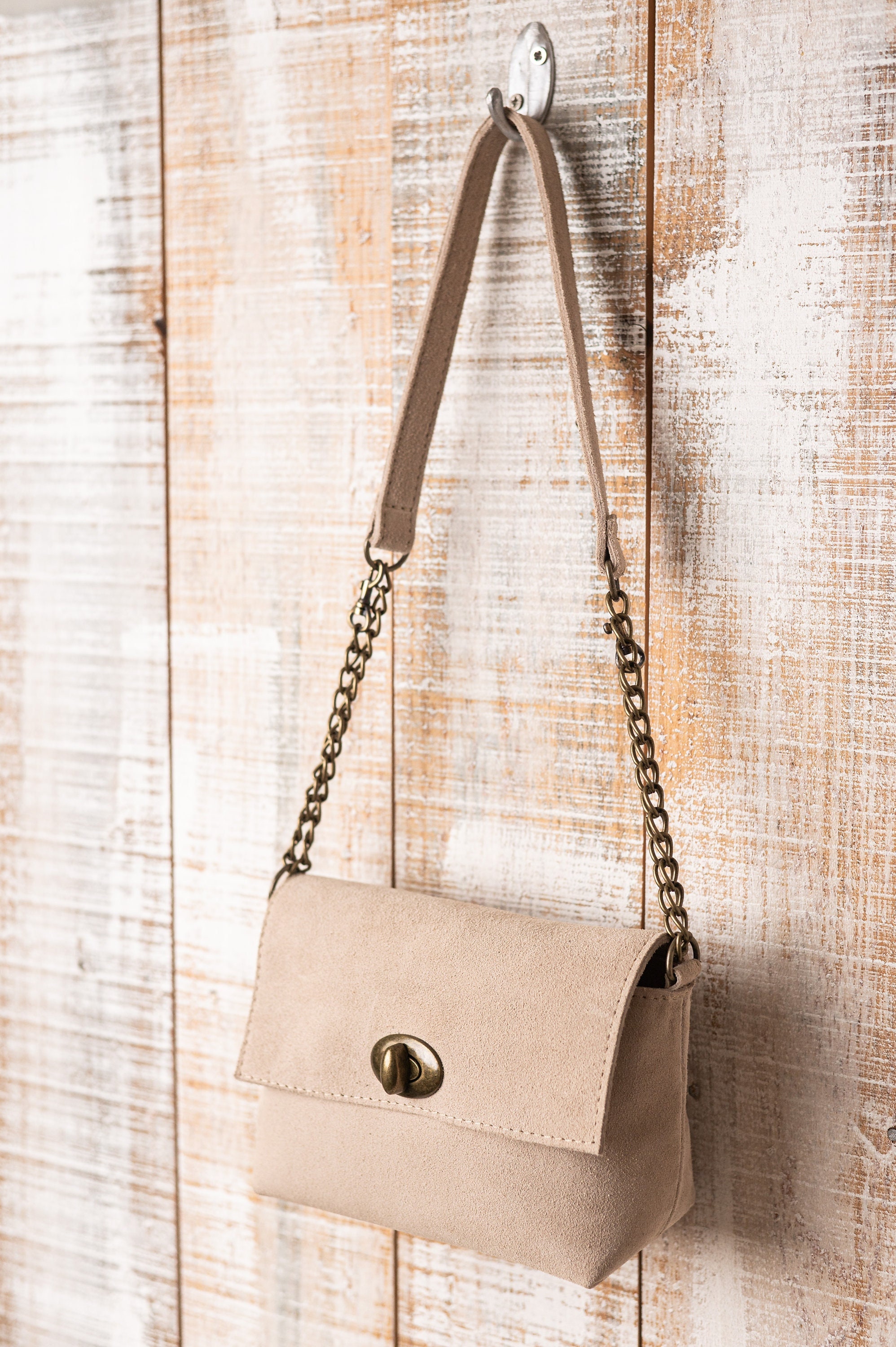 Handmade Silver Leather Bag With the Golden Chain 