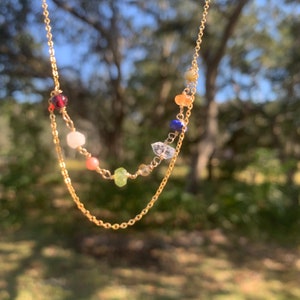 Carta natal ~ Collar de gemas de 9 planetas / Cristales curativos de astrología védica / Collar de carta natal / Joyería celestial / Zodíaco minimalista