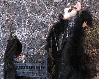 Needle Felted Gothic Mouse with Gothic Crib