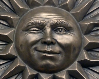 Small Winking Sun Face Wall Plaque in Bronze Resin