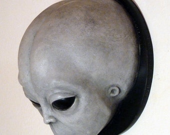 Alien Grey Wall Plaque Sculpture - Etsy