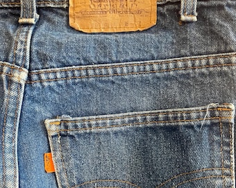 Levi’s - orange tab