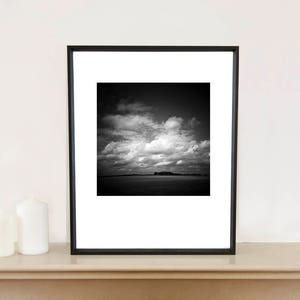 Dramatischer Himmel, Suffolk Signierter Kunstdruck / Schwarz Weiss Fotografie / Himmelslandschaft Bild 2