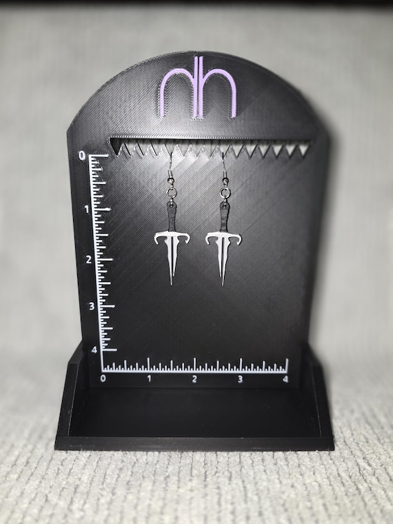 Double the Damage – Two Time Dagger Earrings | Forsaken Roblox