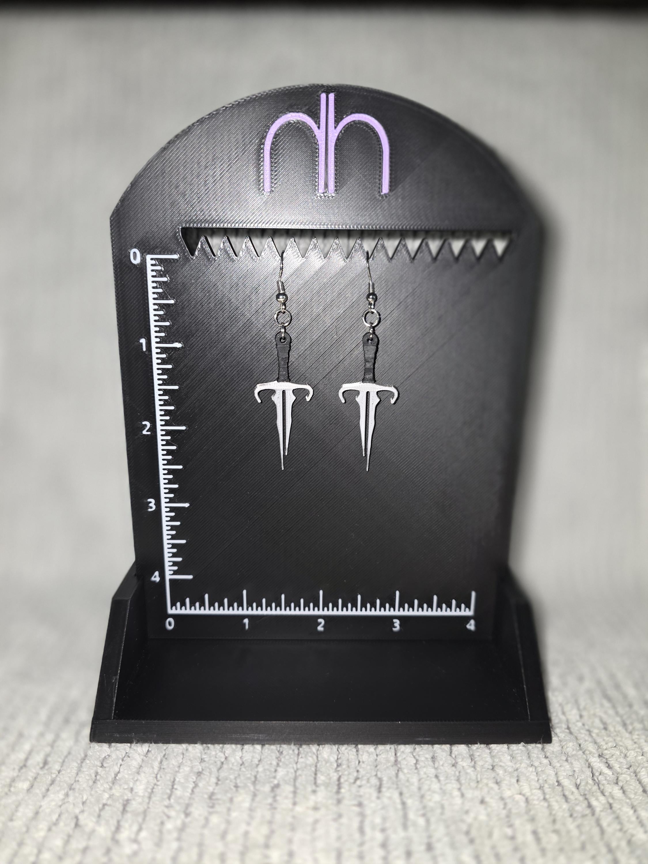 Double the Damage – Two Time Dagger Earrings | Forsaken Roblox
