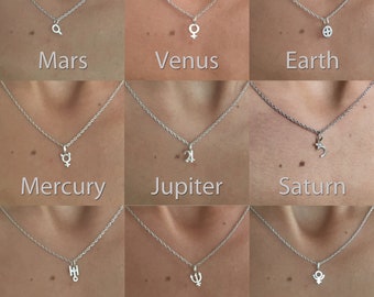 Planet Symbol Necklace . Sailor Moon . 925 Silver . Delicate