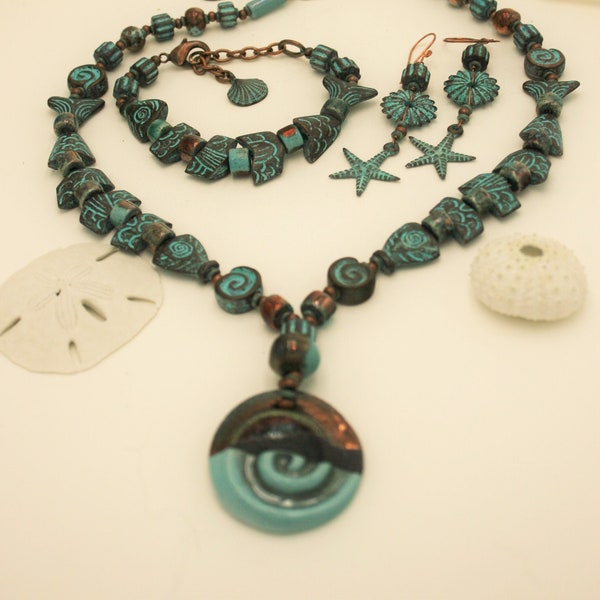 Green Patina Fish Necklace/Raku Spiral Worry Fish Necklace/MYKONOS Jewelry Set/Raku Ceramic Necklace Set/ Beach Jewelry Set/Sea Life Jewelry