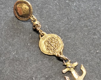 Bronze gold Pirate's earring, Captain's earring, men's, pirate earring, 18th century anchor earring, gift for captain