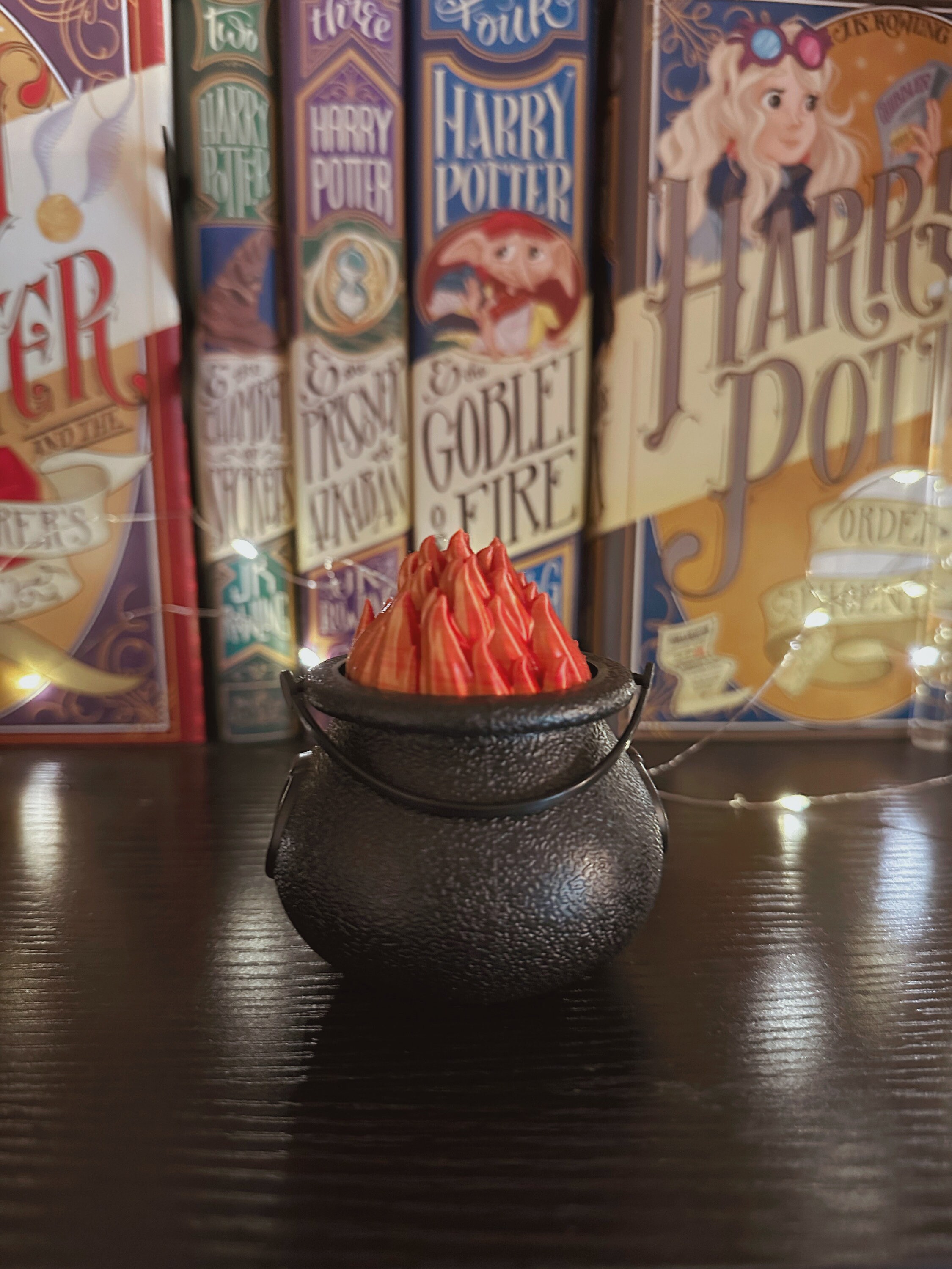 3D Printed Cauldron Frosted Cakes Containers + 3D Printed Magical ...