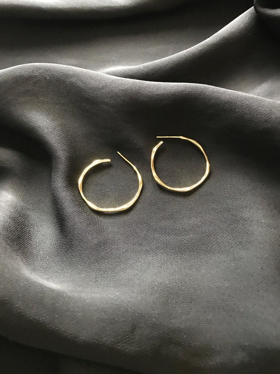 Gold filled Wavy Hoop Earrings