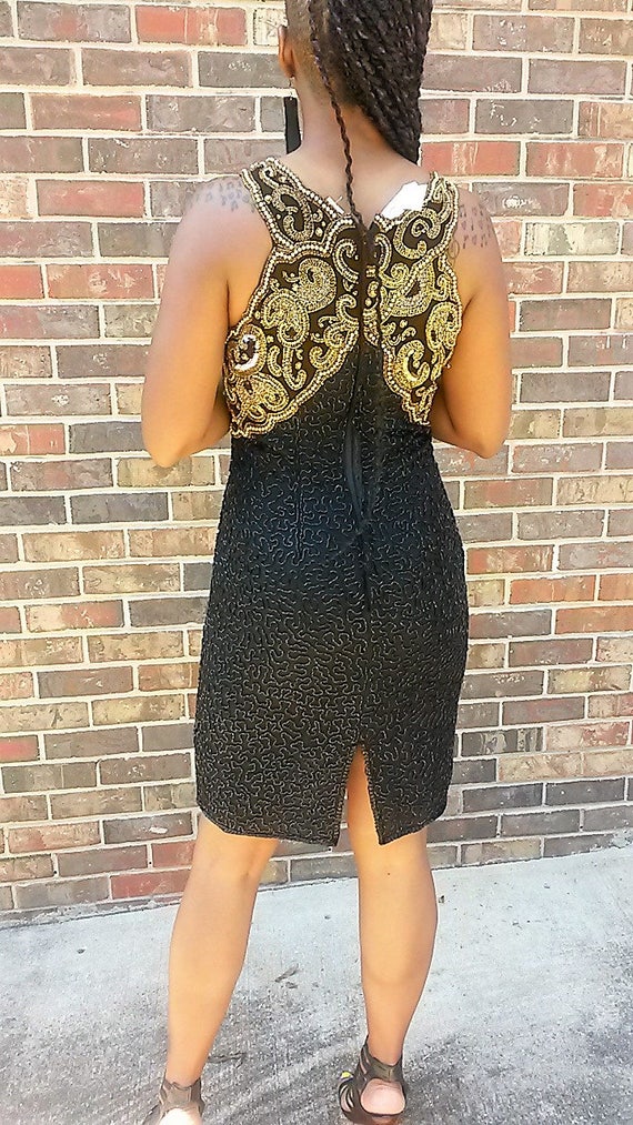 Robe De Cocktail Vintage Laurence Kazar – Taille M – Soie Noire à Paillettes Et Perles