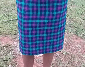 Vintage Wool Skirt by PENDLETON//Size 4 Petite