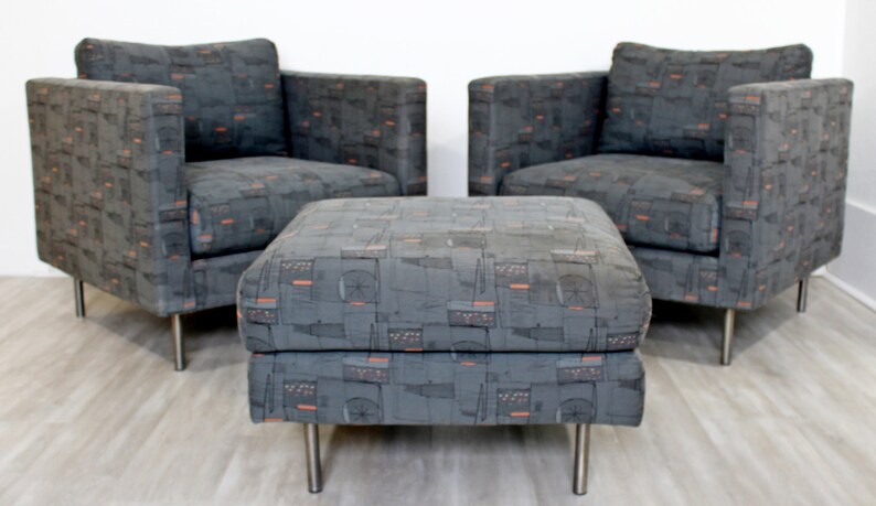Contemporary Modern Custom Pair of Cube Club Lounge Armchairs & Ottoman 1980s image 3