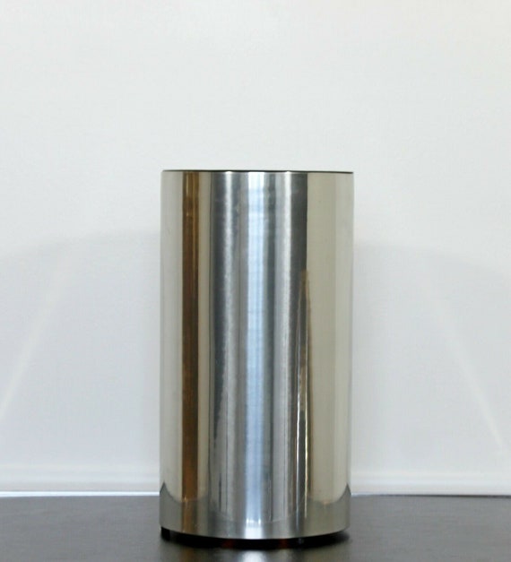 modern uplight