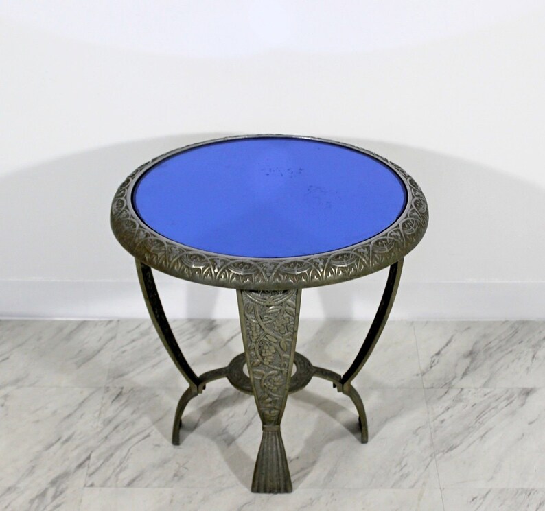 Art Deco Blue Mirrored Glass Top Side End Relief Table