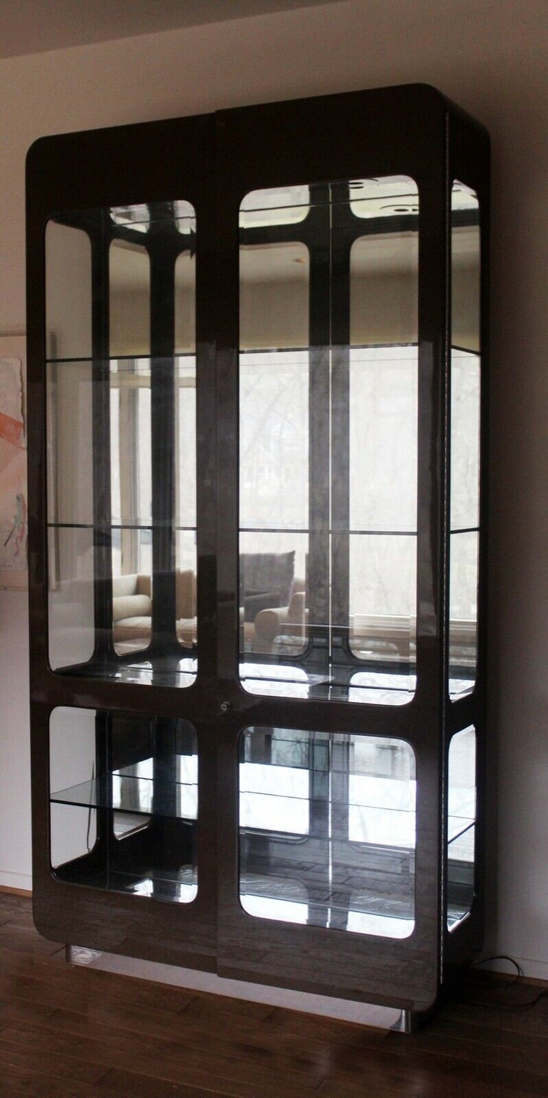 Lacquer Sculptural Illuminated Glass Etagere Storage Cabinet image 4