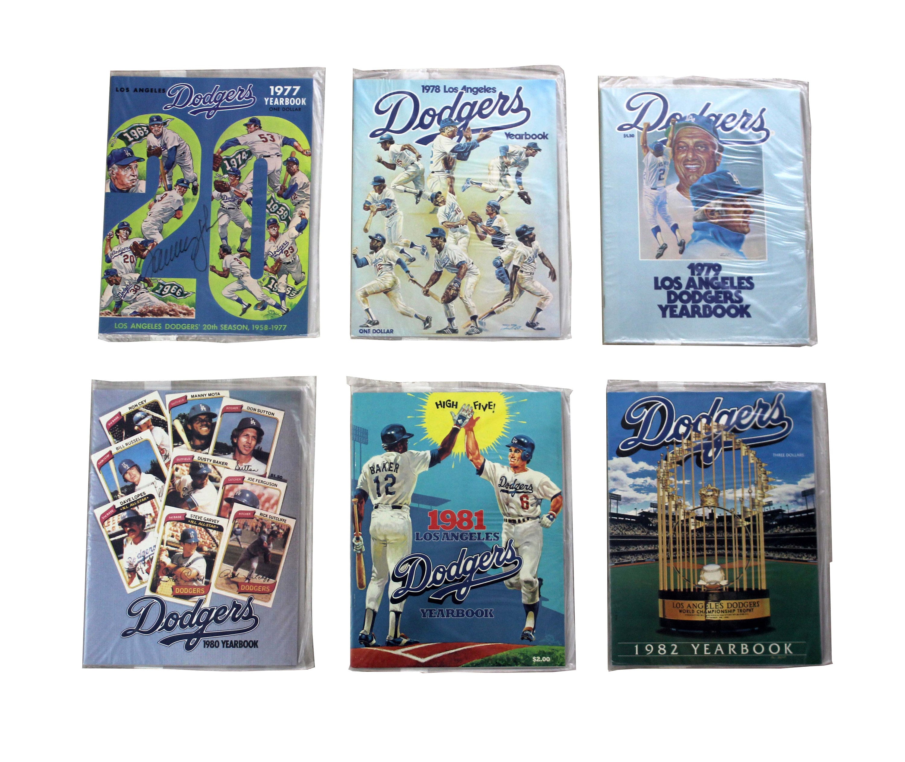 記念グッズ Dodgers 1997 yearbook Los Angeles Dodgers Baseball 1997 Vintage Sports