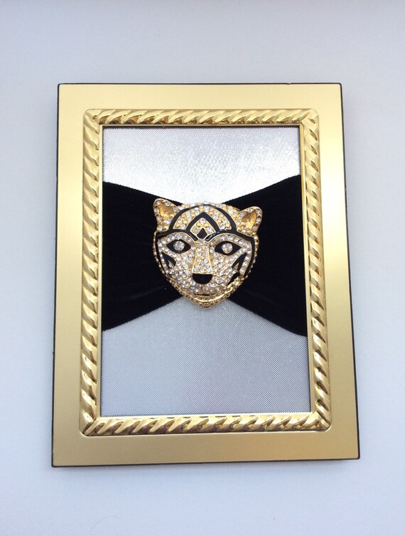 Vintage brooch art, Large tiger or cat brooch, rhi