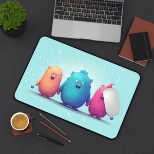Tapis de bureau Monstres mignons, Tapis de bureau, Tapis de souris, Cadeaux pour joueurs, Cadeau pour enfants