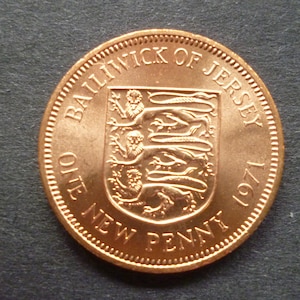 1971 Jersey Penny Coin: Uncirculated Bronze Coin for Jewelry Making