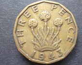 Great BritainThreepence coin 1943 in good used (circulated) condition, Nickel Brass, ideal gift or for jewellery or craftmaking projects.