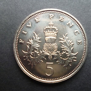 1983 UK Five Pence Coin: Uncirculated Cupro-Nickel Crafting Coin
