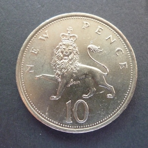 1976年英国10ペンス硬貨：白銅製ライオン、ジュエリー製作