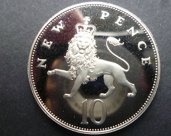 United Kingdom 1980 Proof 10p coin in superb condition housed in a capsule. 1980 proof ten new pence coin.