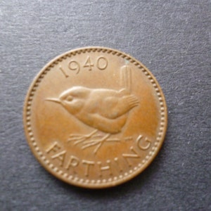 Farthings a pack of ten Wren Farthing Coins ideal for Jewellery making or collecting. image 2