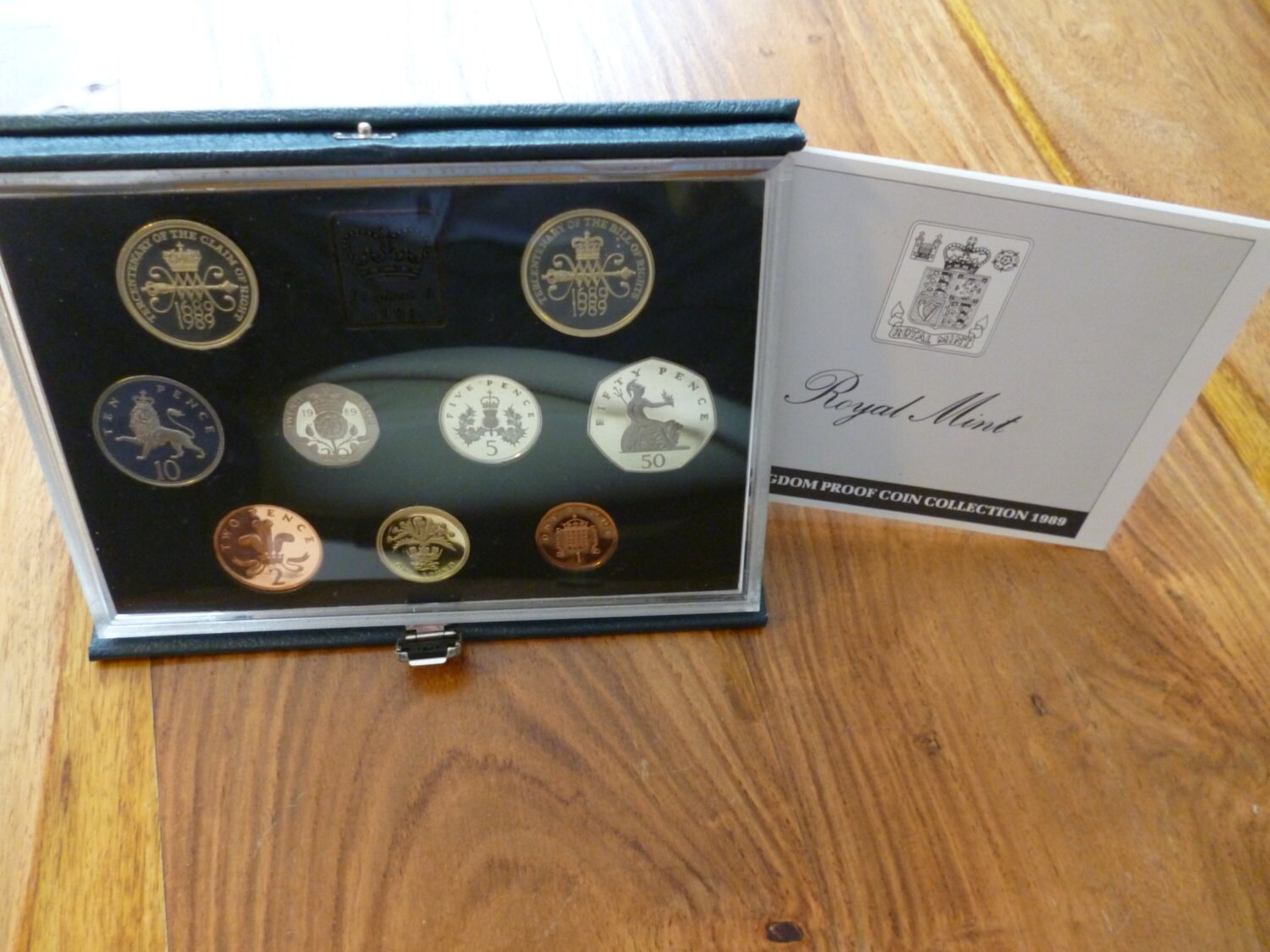 1989年英国王立造幣局プルーフコインセット - エリザベス2世女王 - Etsy 日本