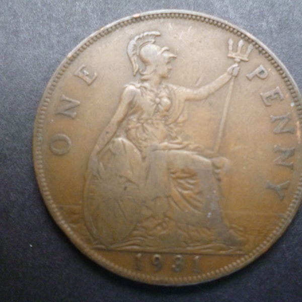 Great Britain 1931 one penny coin, King George the Fifth an ideal gift or for craft or jewellery making in good used (circulated) condition.