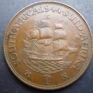 1944 South Africa Half Penny Coin: Dromedaris Ship, King George VI