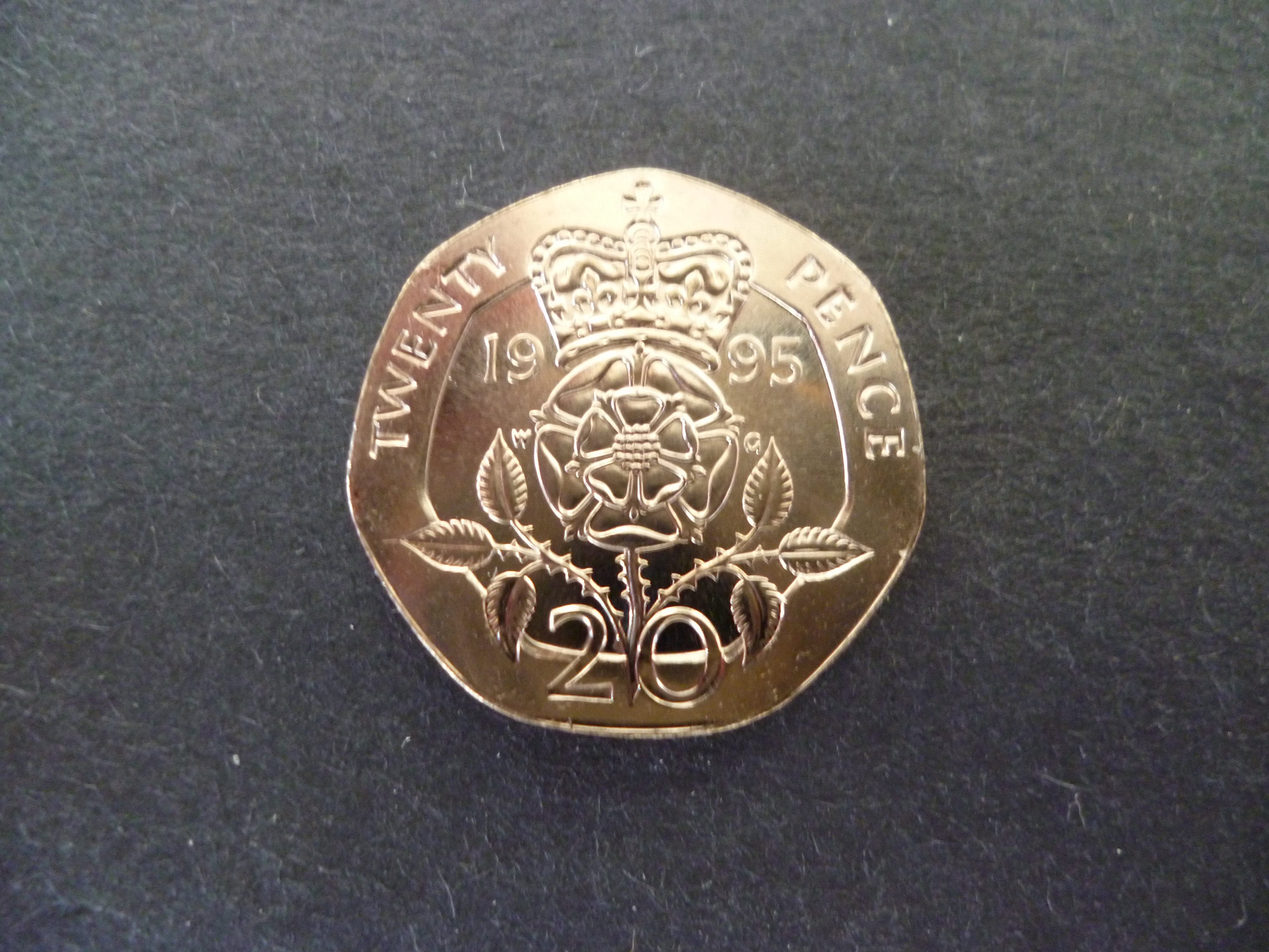 イギリス 1995 年 20 ペンス硬貨 (20p) は、未流通 (未使用