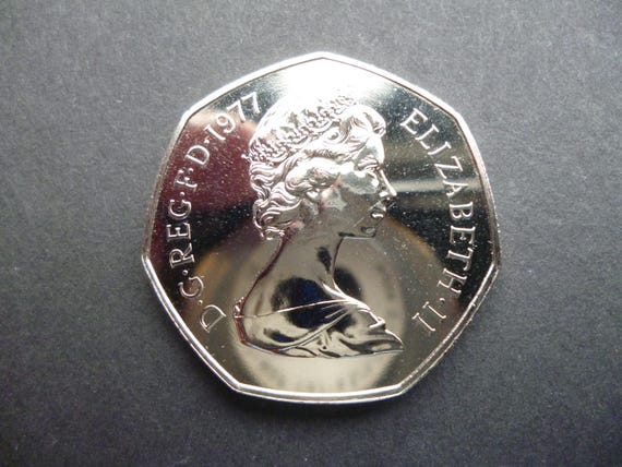 1977年 イギリス 50ペンス プルーフ硬貨：エリザベス2世女王、白銅製
