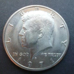 1971 Kennedy Half Dollar Coin: USA Copper-Nickel Clad