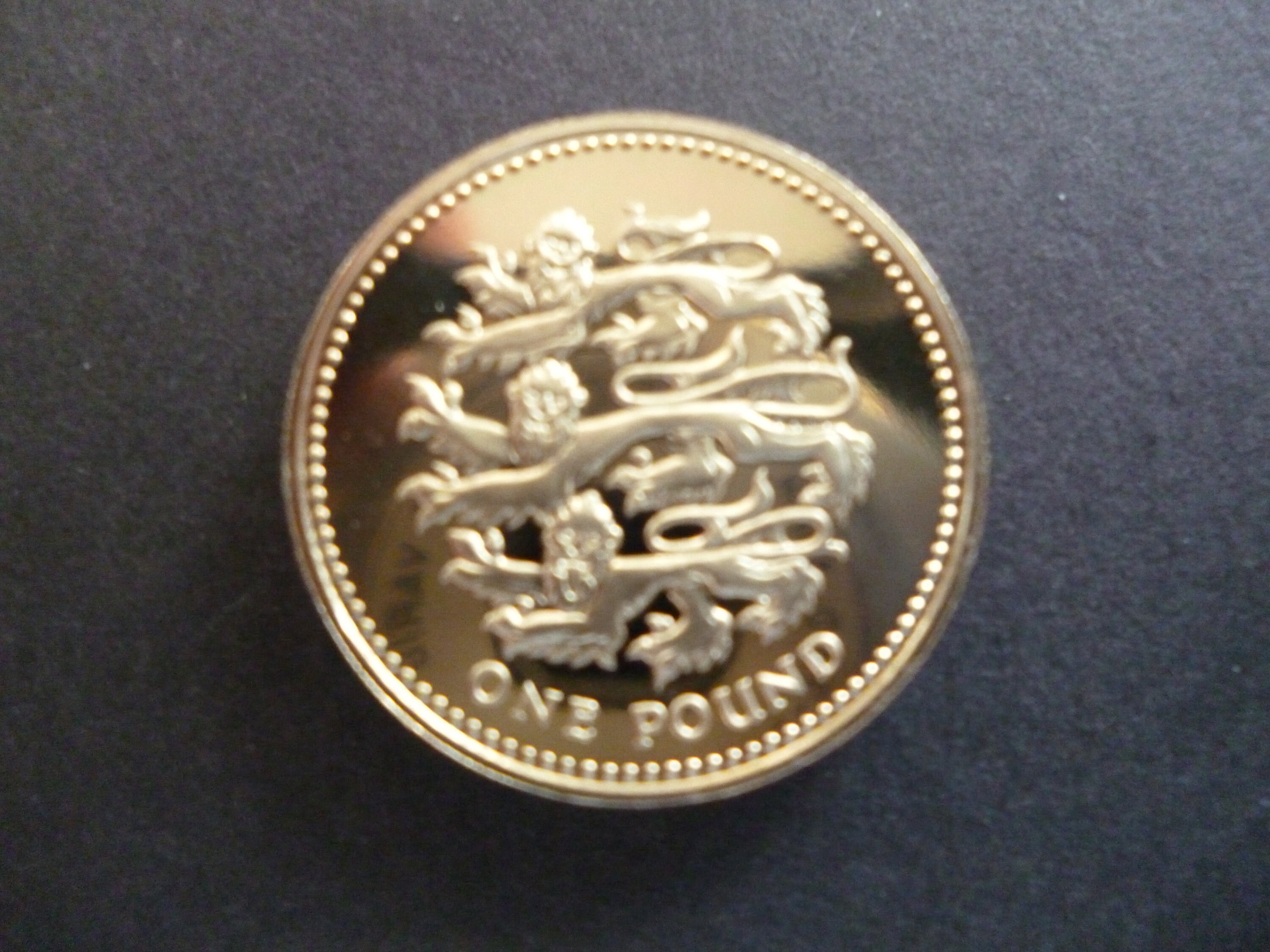 1997 UK Royal Mint Proof One Pound Coin: English Three Lions