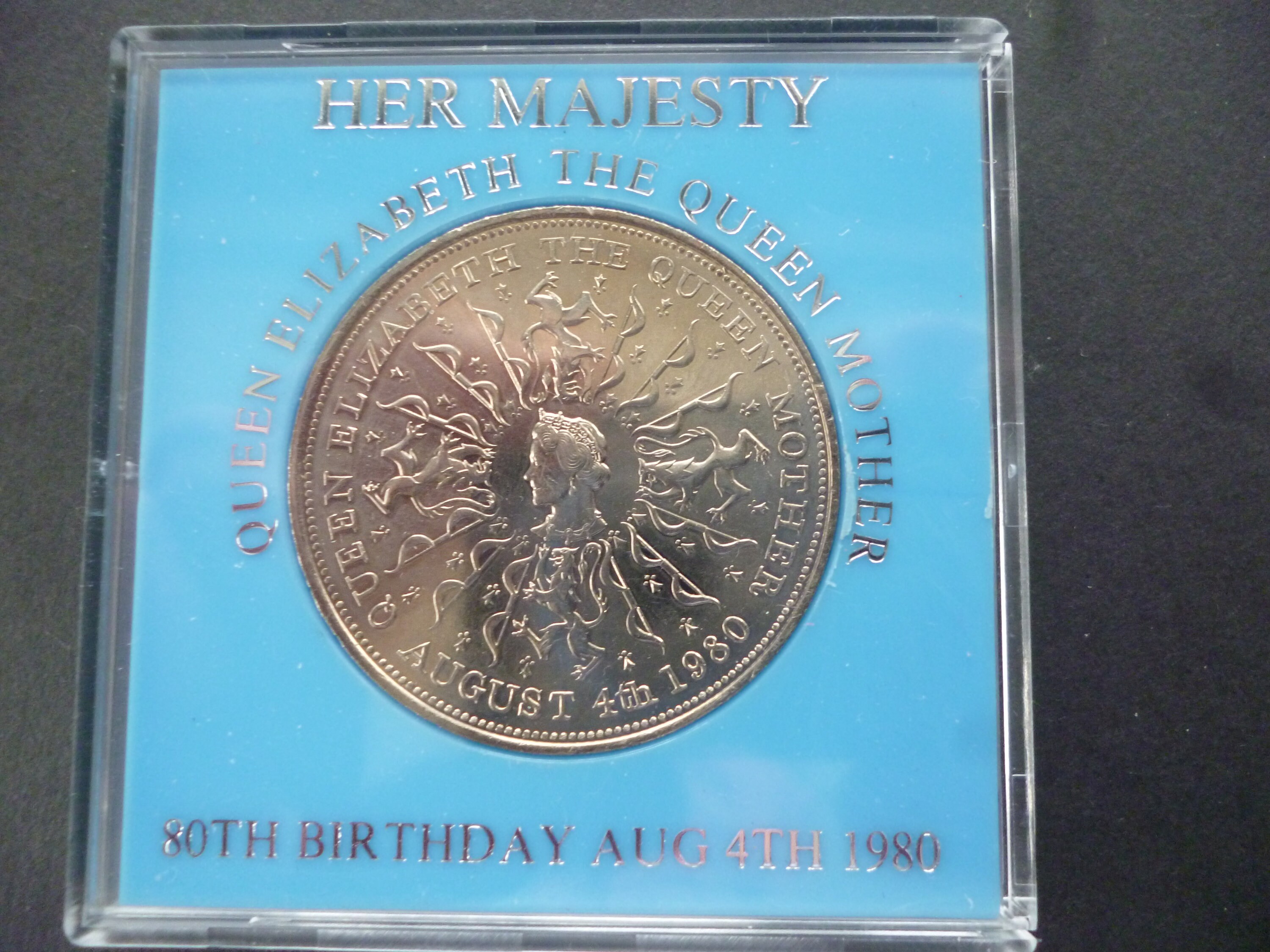 今話題中の国 ツバル エリザベス皇太后 生誕80周年 大型銀貨(クラウン