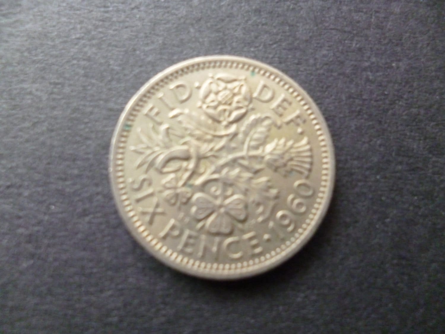 エリザベス女王の6ペンス硬貨200枚：1953-1967年流通ロット - Etsy 日本